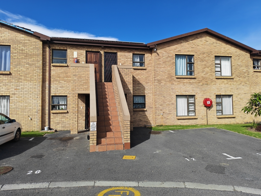 2 Bedroom Property for Sale in Guldenland Western Cape